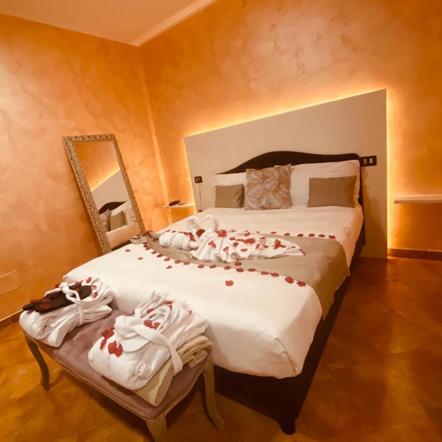 Impero Hotel Beauty & Spa - Bike Hotel Cantello Exterior photo