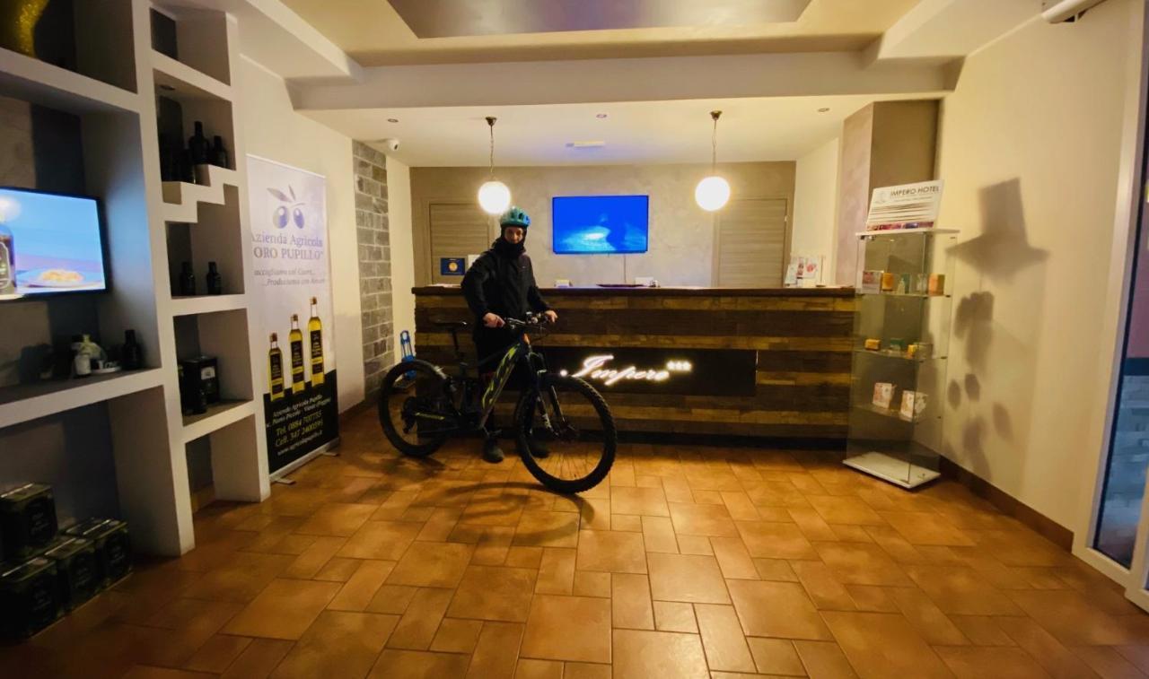 Impero Hotel Beauty & Spa - Bike Hotel Cantello Exterior photo