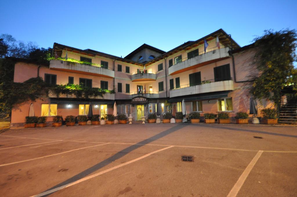 Impero Hotel Beauty & Spa - Bike Hotel Cantello Exterior photo